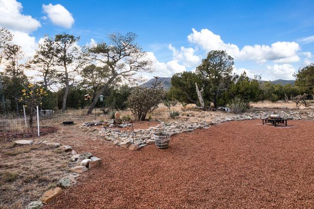 92 Vista Sierra, Edgewood, NM 87015