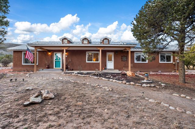 92 Vista Sierra, Edgewood, NM 87015