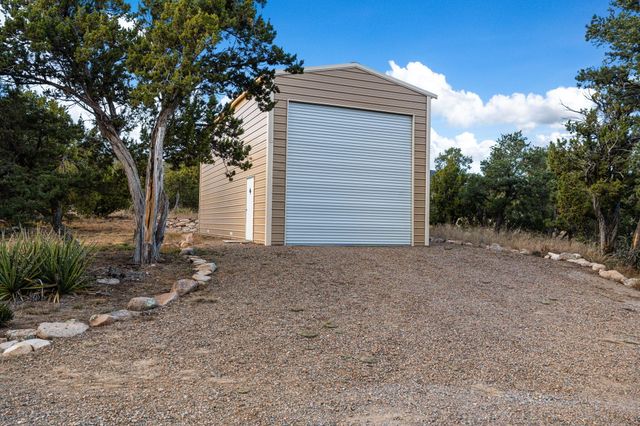 92 Vista Sierra, Edgewood, NM 87015