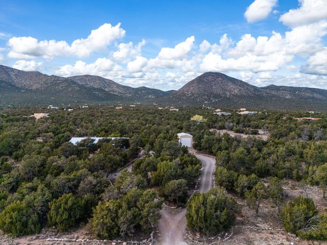 92 Vista Sierra, Edgewood, NM 87015