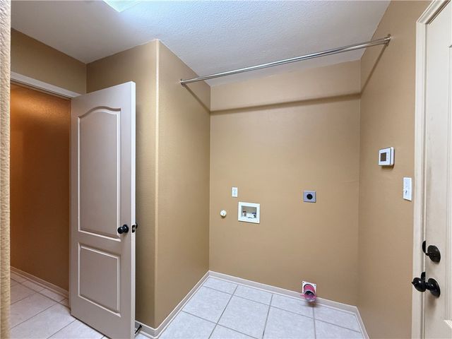 7605 Bayonne Dr, Corpus Christi, TX 78414