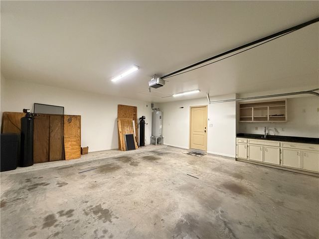 7605 Bayonne Dr, Corpus Christi, TX 78414