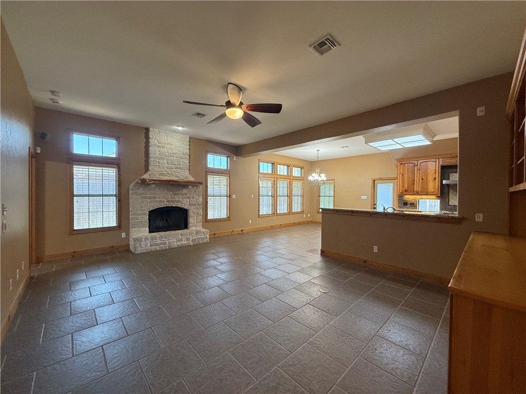 7605 Bayonne Dr, Corpus Christi, TX 78414 — photo 4