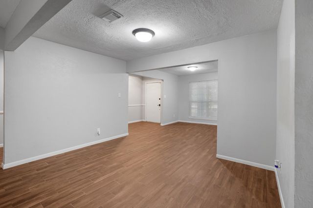2102 Oak Shores Drive, Houston, TX 77339