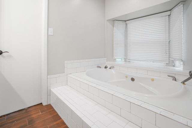 2102 Oak Shores Drive, Houston, TX 77339