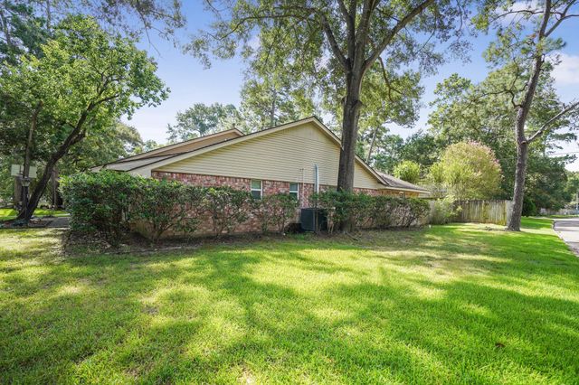 2102 Oak Shores Drive, Houston, TX 77339