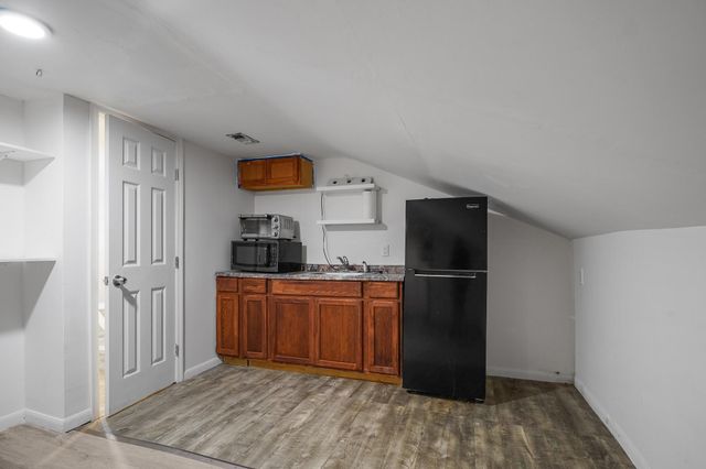 2102 Oak Shores Drive, Houston, TX 77339