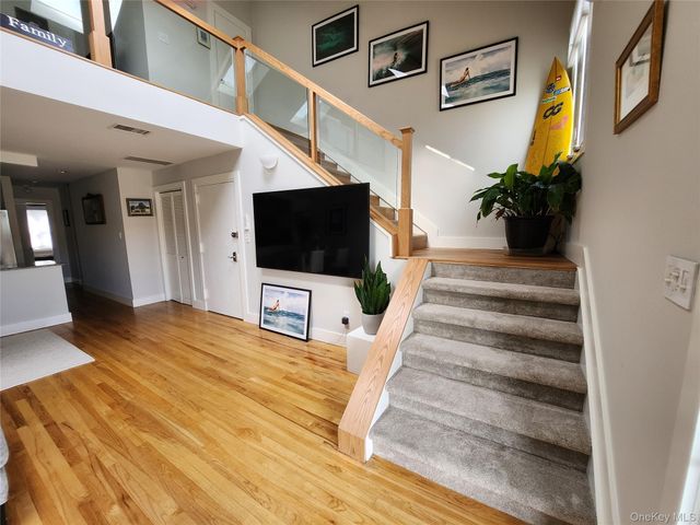 67 Pacific Boulevard, Long Beach, NY 11561