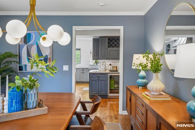 23 Mount Vernon Road, Montclair, NJ 07043