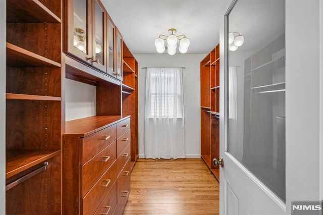 23 Mount Vernon Road, Montclair, NJ 07043