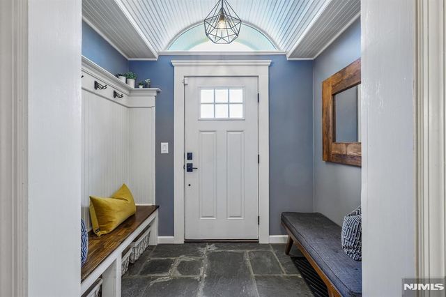 23 Mount Vernon Road, Montclair, NJ 07043