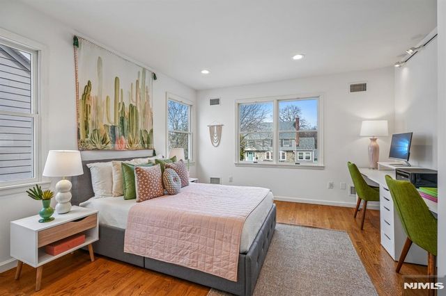 23 Mount Vernon Road, Montclair, NJ 07043