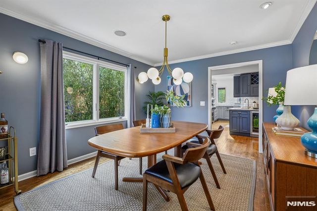 23 Mount Vernon Road, Montclair, NJ 07043