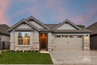 1090 E Rockhurst Ln, Eagle, ID 83616