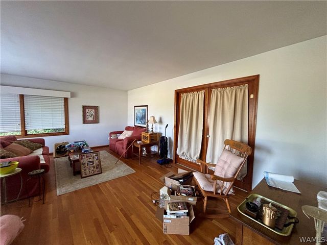 8 Fairway Drive, Tuscaloosa, AL 35405