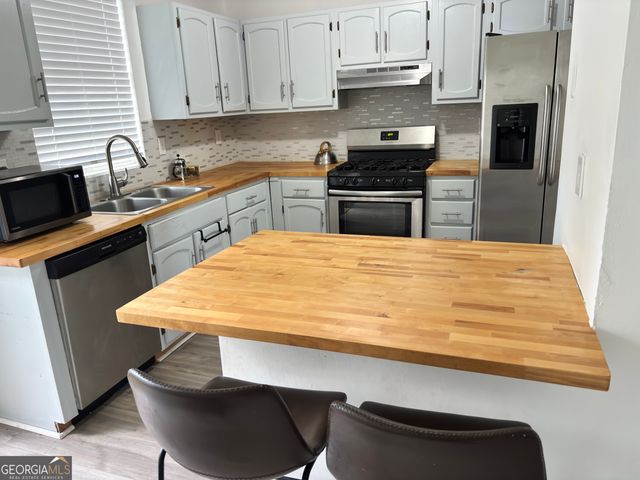 3923 Hancock Circle, Atlanta, GA 30340