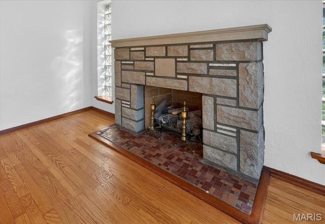633 Landor Court, St Louis, MO 63125
