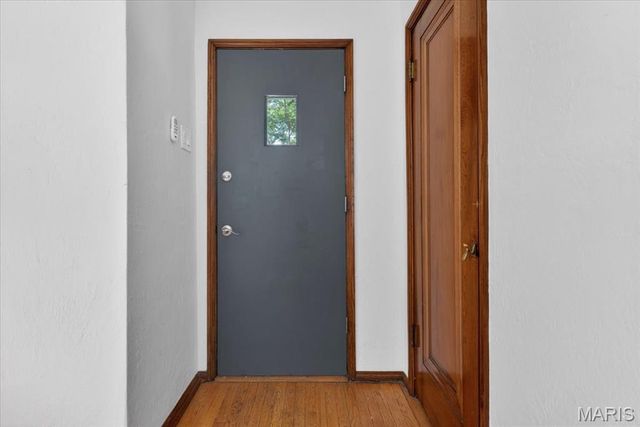 633 Landor Court, St Louis, MO 63125