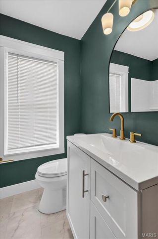 633 Landor Court, St Louis, MO 63125