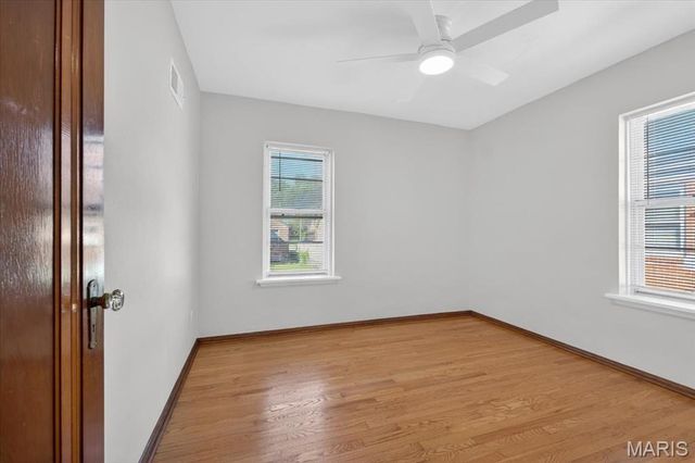633 Landor Court, St Louis, MO 63125