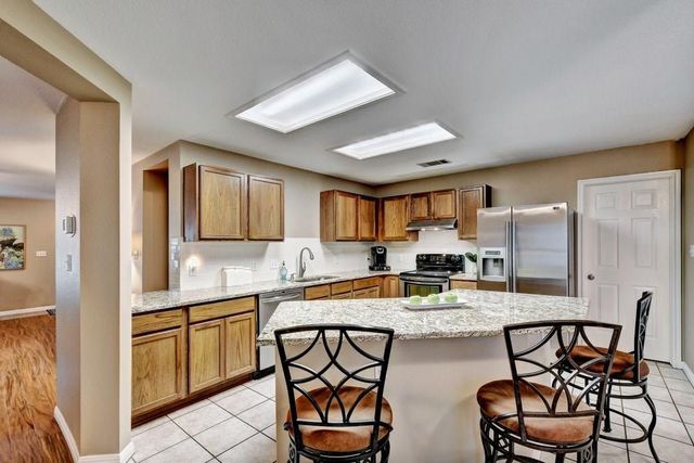 206 Big Sur DR, Cedar Park, TX 78613