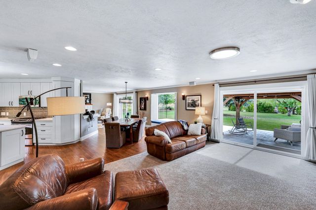 3411 S Best Rd, Veradale, WA 99037
