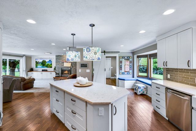 3411 S Best Rd, Veradale, WA 99037