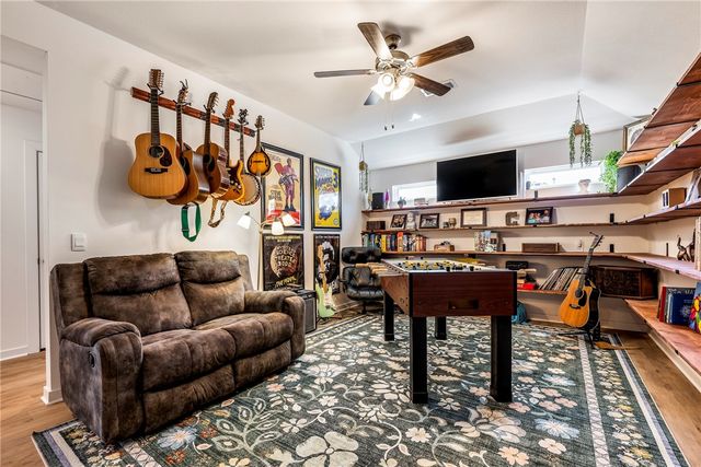 1984 Larkspur Street, Springdale, AR 72762