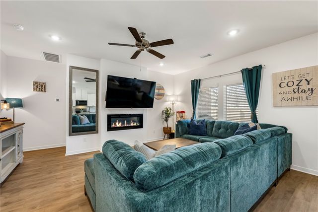 1984 Larkspur Street, Springdale, AR 72762