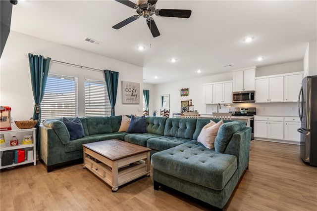 1984 Larkspur Street, Springdale, AR 72762