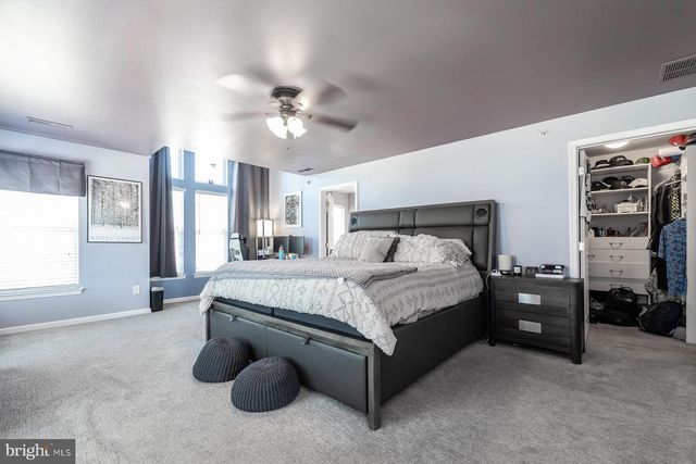 3 FOX CT, Delran, NJ 08075