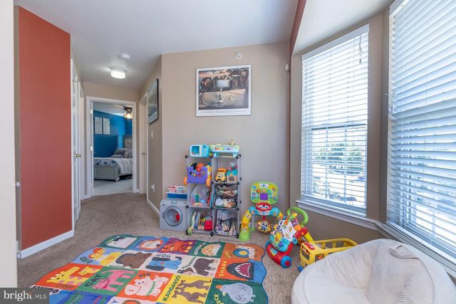 3 FOX CT, Delran, NJ 08075