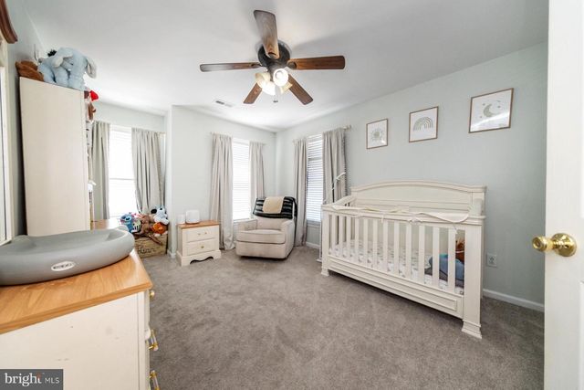 3 FOX CT, Delran, NJ 08075