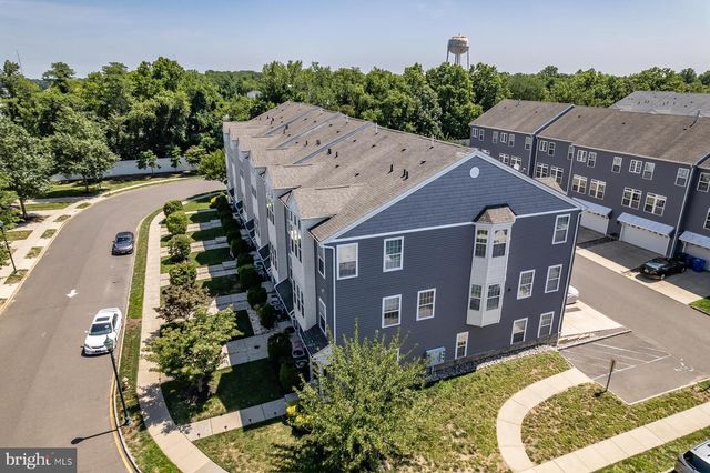 3 FOX CT, Delran, NJ 08075