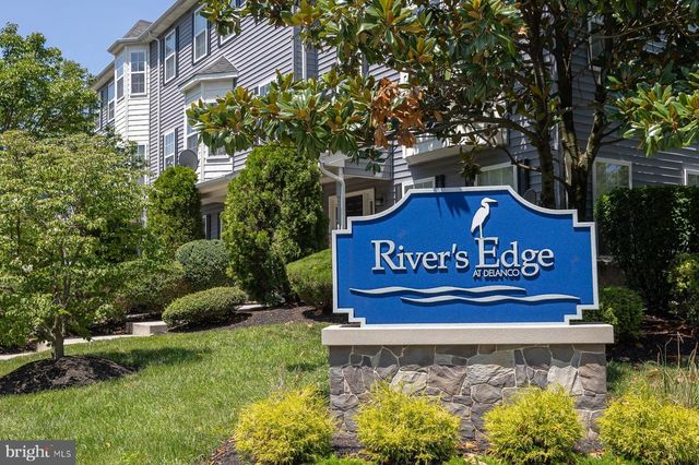 3 FOX CT, Delran, NJ 08075