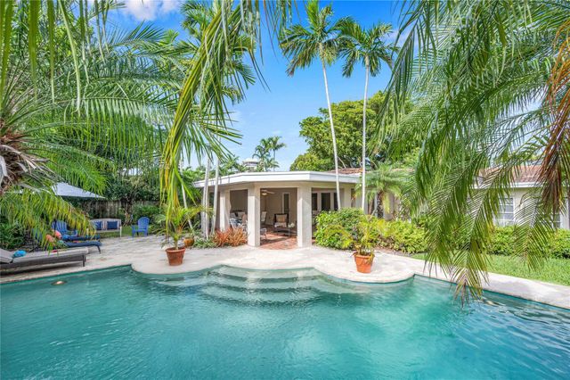 1612 E Lake Drive, Fort Lauderdale, FL 33316