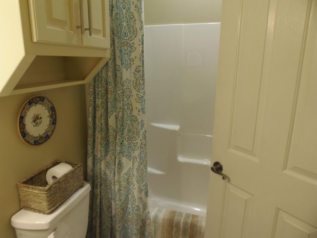 201 Harkey Drive, Thibodaux, LA 70301