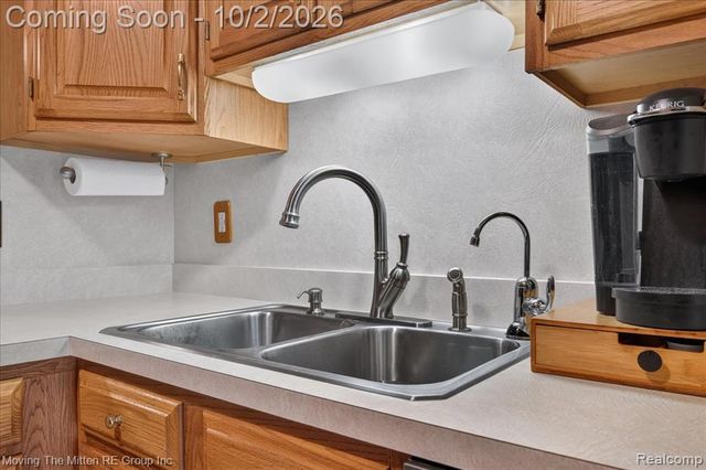 5882 N Parent Street, Westland, MI 48185