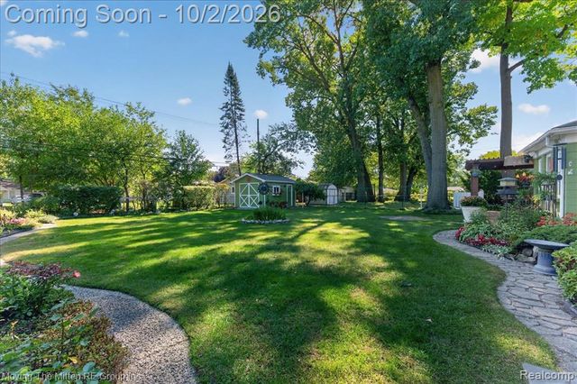 5882 N Parent Street, Westland, MI 48185