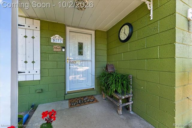 5882 N Parent Street, Westland, MI 48185