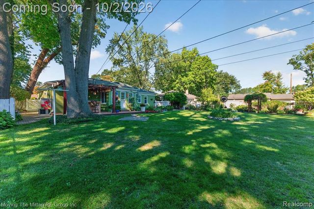 5882 N Parent Street, Westland, MI 48185