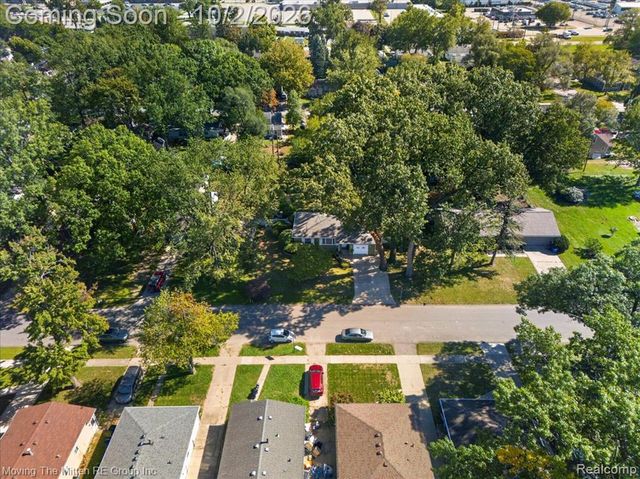 5882 N Parent Street, Westland, MI 48185