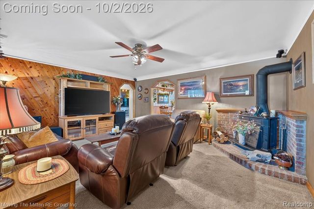 5882 N Parent Street, Westland, MI 48185