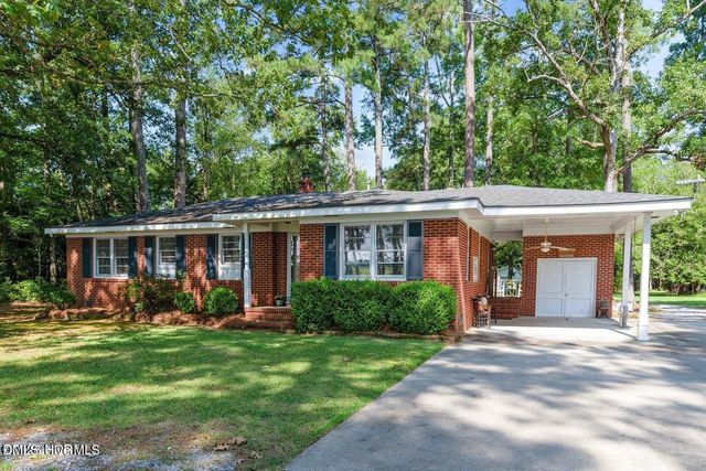 3286 N Nc 122 S, Pinetops, NC 27864