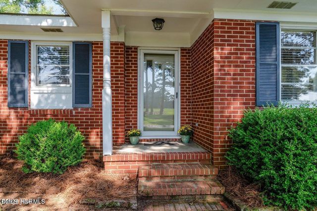 3286 N Nc 122 S, Pinetops, NC 27864