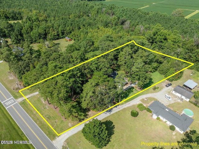 3286 N Nc 122 S, Pinetops, NC 27864