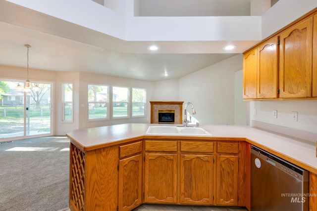 3593 E Eisenhower Dr., Meridian, ID 83642