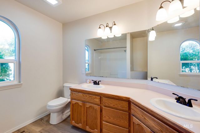 3593 E Eisenhower Dr., Meridian, ID 83642