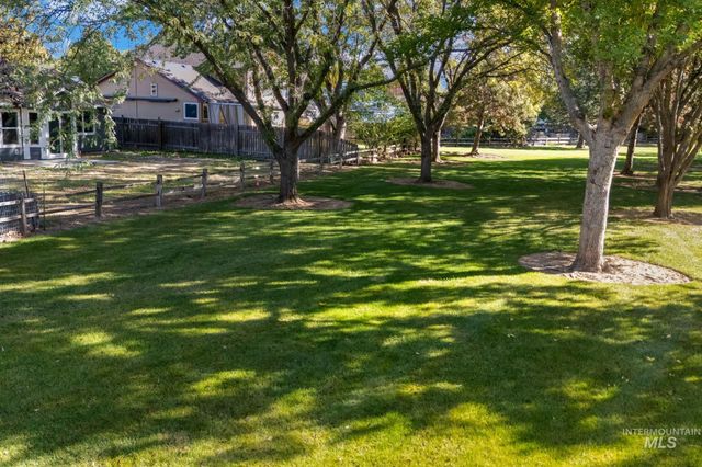 3593 E Eisenhower Dr., Meridian, ID 83642