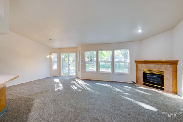 3593 E Eisenhower Dr., Meridian, ID 83642